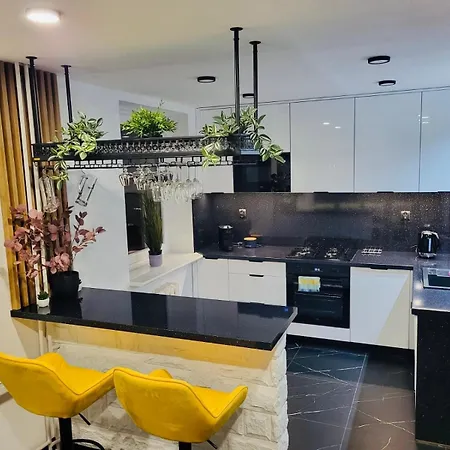 شقة New York Style Apartament 90 M2 We Wroclawiu *