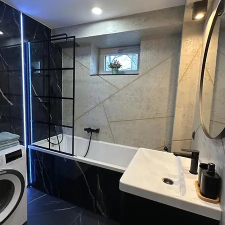 شقة New York Style Apartament 90 M2 We Wroclawiu