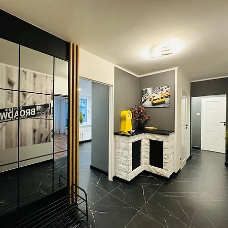 New York Style Apartament 90 M2 We Wroclawiu *