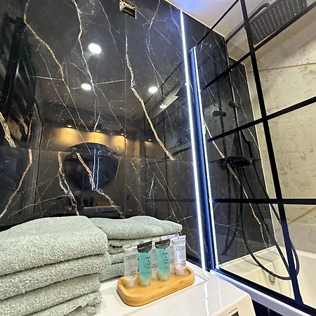New York Style Apartament 90 M2 We Wroclawiu * Wroclaw