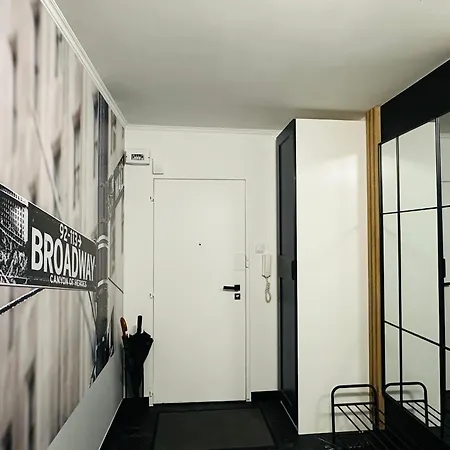 New York Style Apartament 90 M2 We Wroclawiu Apartment Wroclaw